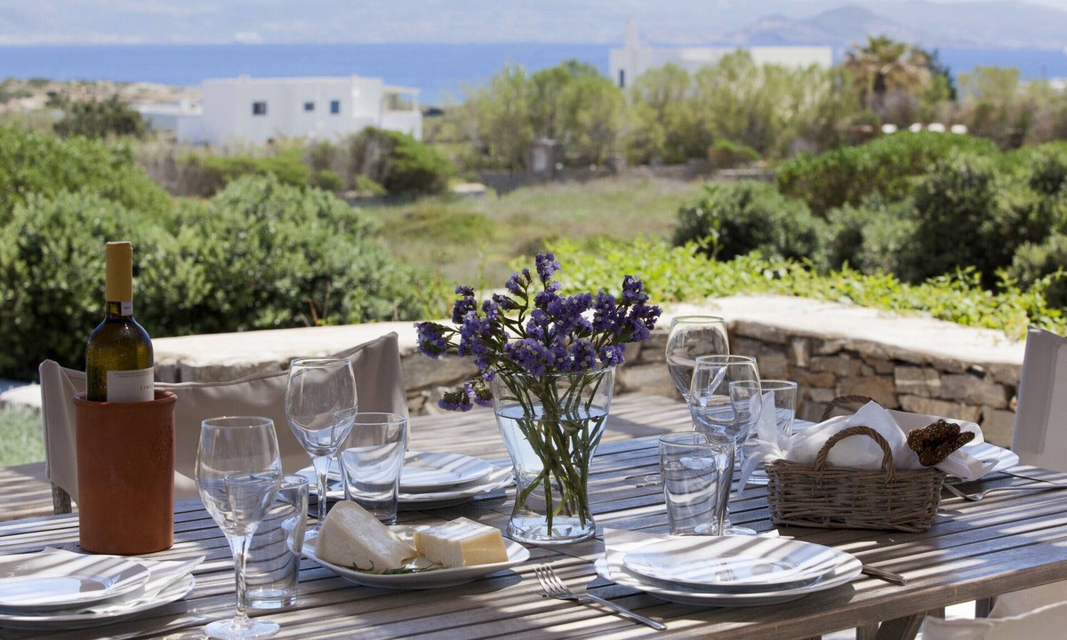 Santa Maria Villa | Kallisti Myrtia · Idyllic Holiday Villa - Views,
