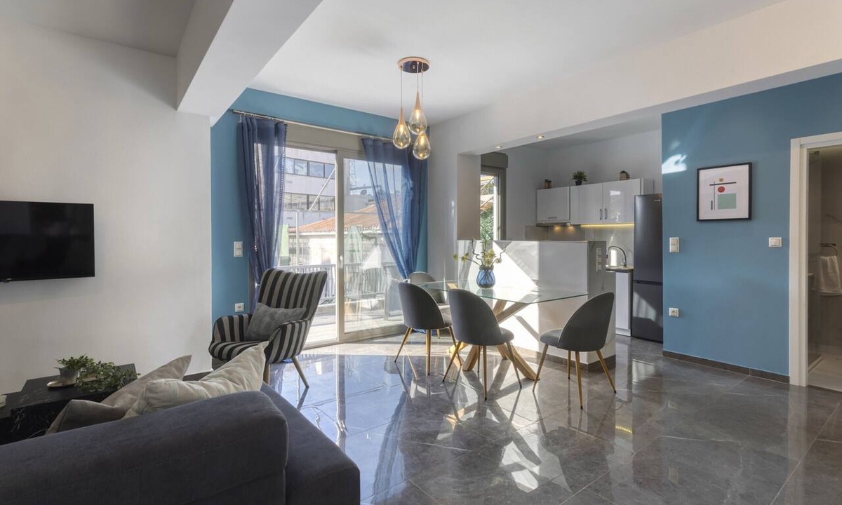 Omonia Apartment | Kapnokoptiriou10·Modern Renovated Apartment in Met