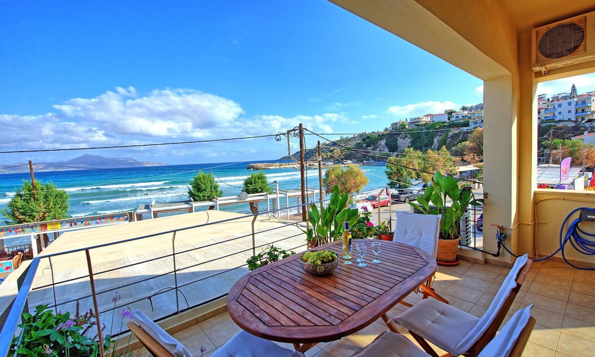 Almyrida Apartment | Kastellina - Vacation rental near the beach in Almyrida in Crete