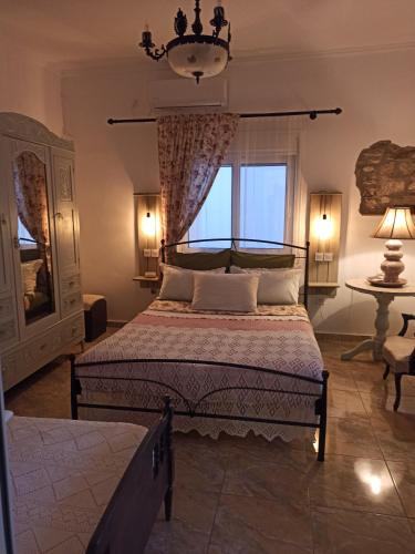 Lavreotiki House | KD Vintage Home