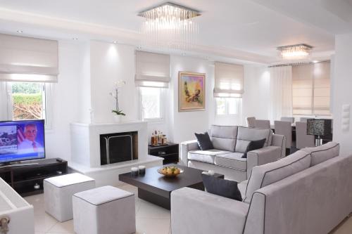 Keratea Villa | Keratea Luxury Villa -Athens Airport
