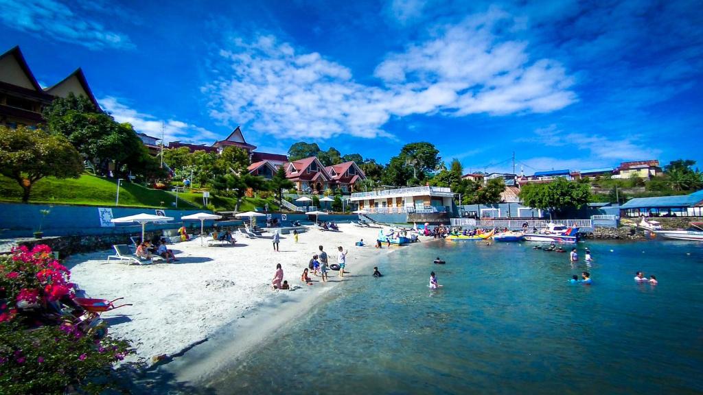 Parapat Hotel | Khas Parapat