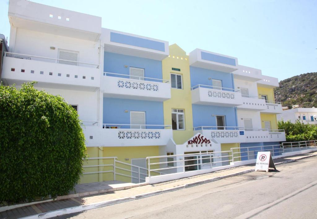 Stalida Apartment | Knossos Studios