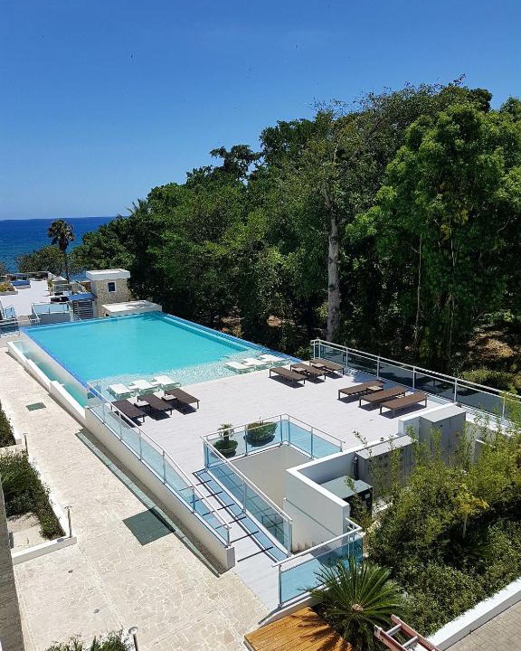 Sosua Resort | Koko and Suzy's ocean dream