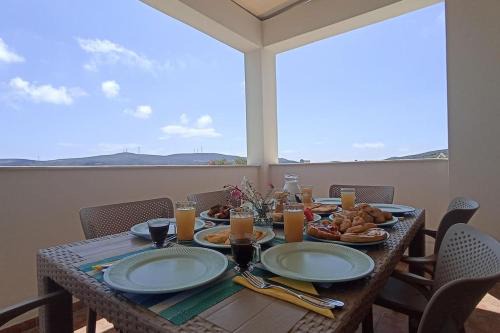 Kattavia House | Kristallia - Kattavia surf houses