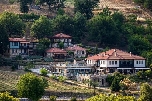 Agios Dimitrios Hotel | Ktima Bellou
