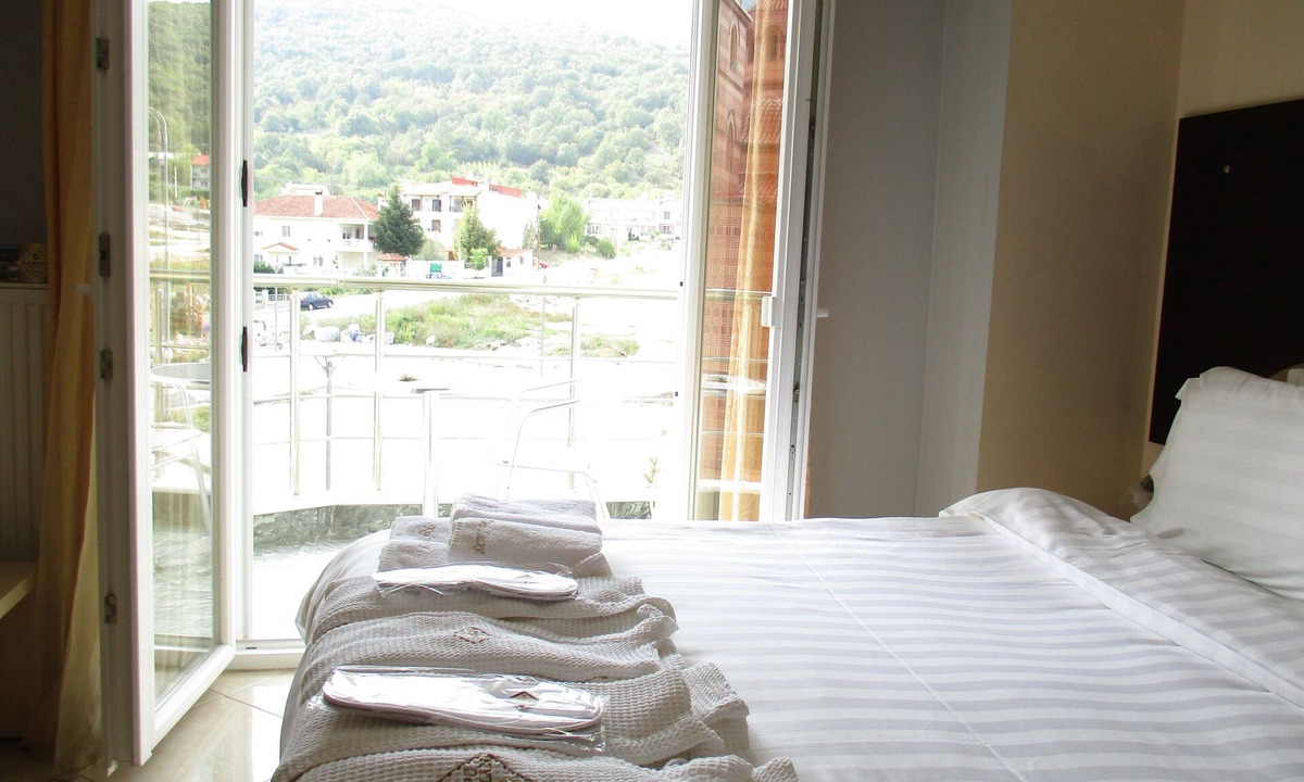 Kastoria Hotel | Kyknos De Luxe Hotel