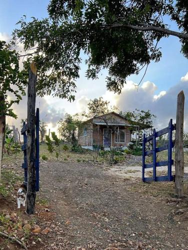 Miches House | La Casita de la Laguna Limón