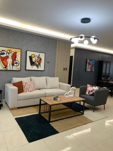 Punal Apartment | La Elegancia