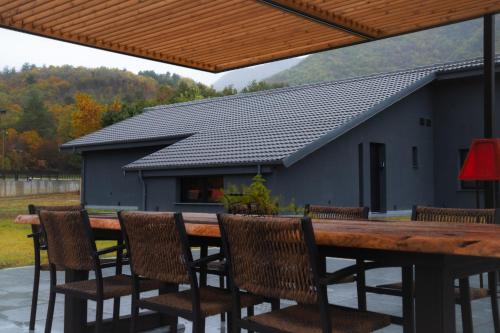 Almopia Apartment | Laló Retreat Suites