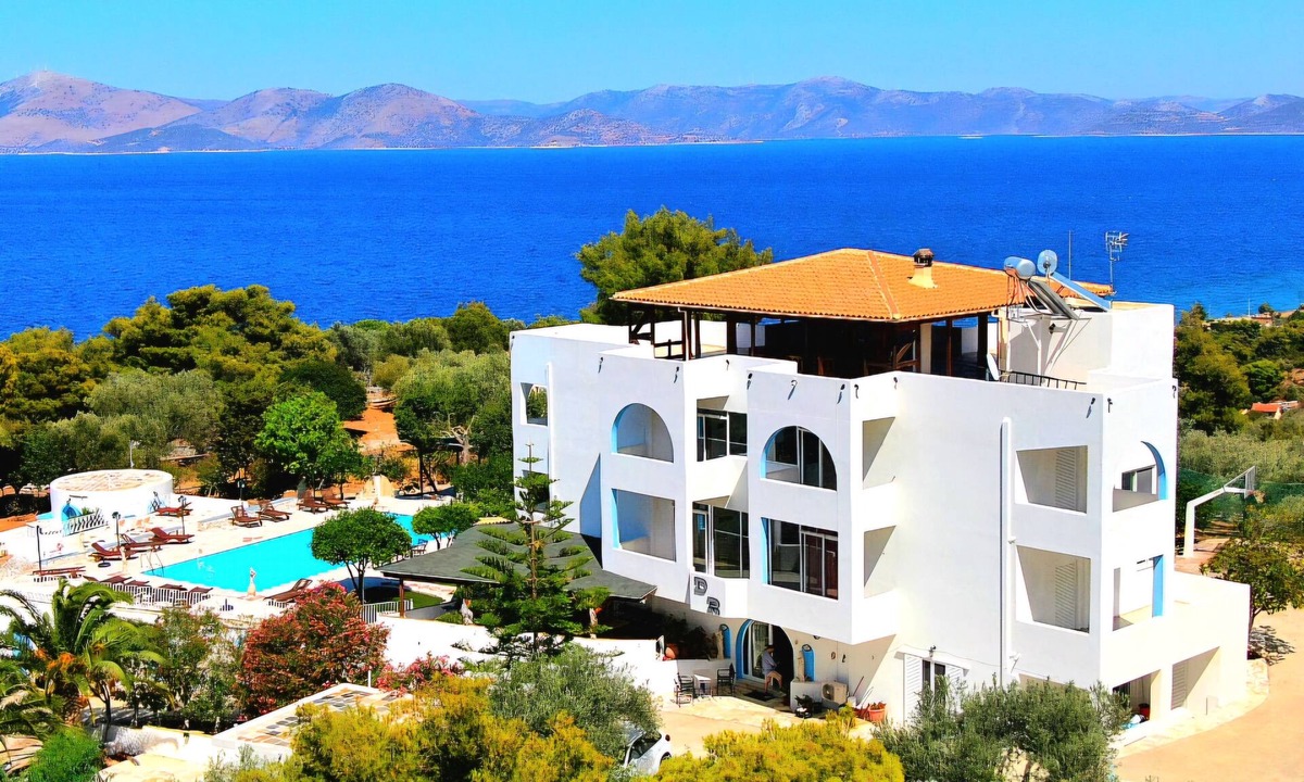 Sesi Villa | Large group villa with pool, in Attica, Marathon, Sesi beach