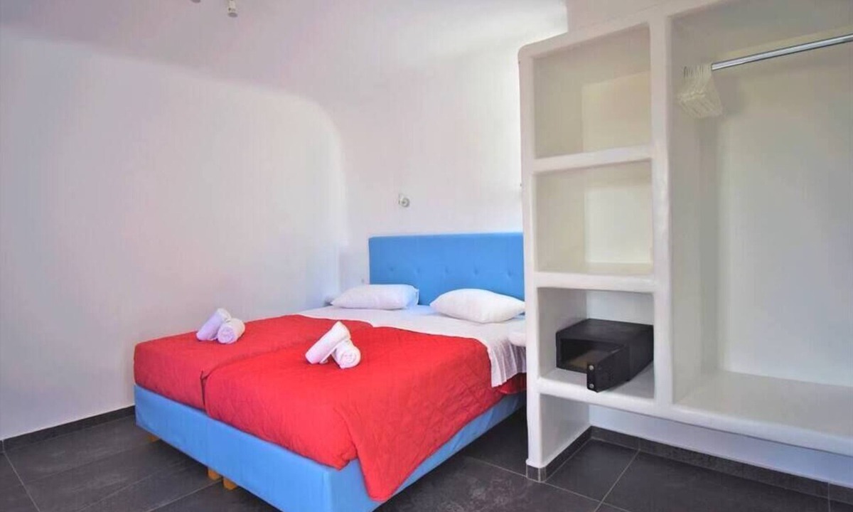 Glastros Apartment | Large studio apartment for 4 people, in a very