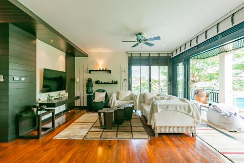 Choeng Thale Apartment | Le Blanc - 3BR Beachfront HOME in Laguna & Layan Beach next KORA Resort