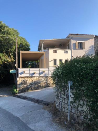 Asprogerakata House | Lemonaki House Lefkada