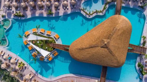 Alikanas Hotel | Letsos Hotel