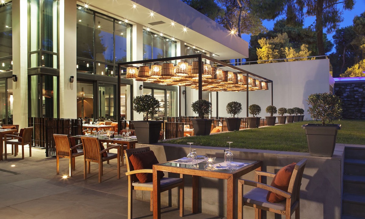 Ekali Hotel | Life Gallery