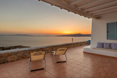 Faros Armenistis House | Lighthouse Villa - Private Pool - Unlimited Sea View - 6 pax