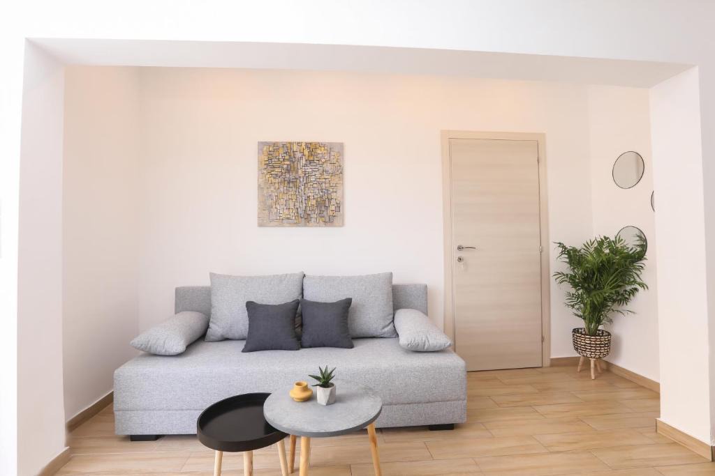 Alepou Apartment | Lilac House