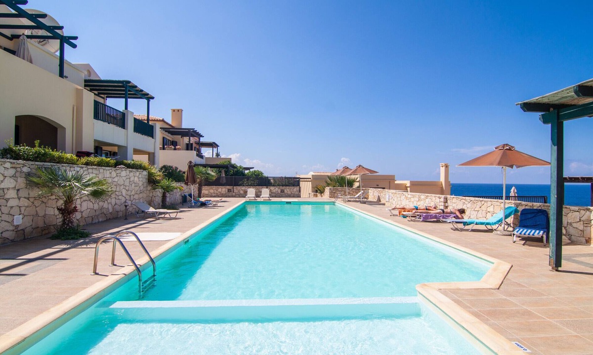 Panormos Apartment | Lili Seafront Studio with, everything in walking distance!
