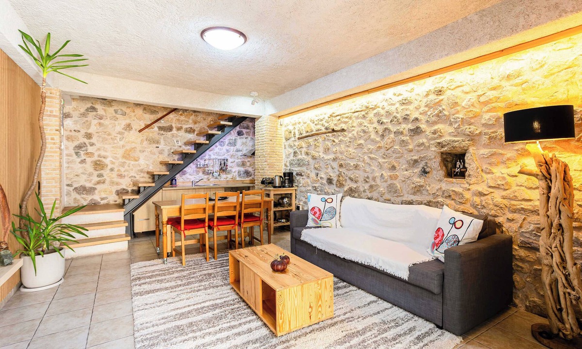 Limni Apartment | Limni Stone Apartments – Coastal Haven