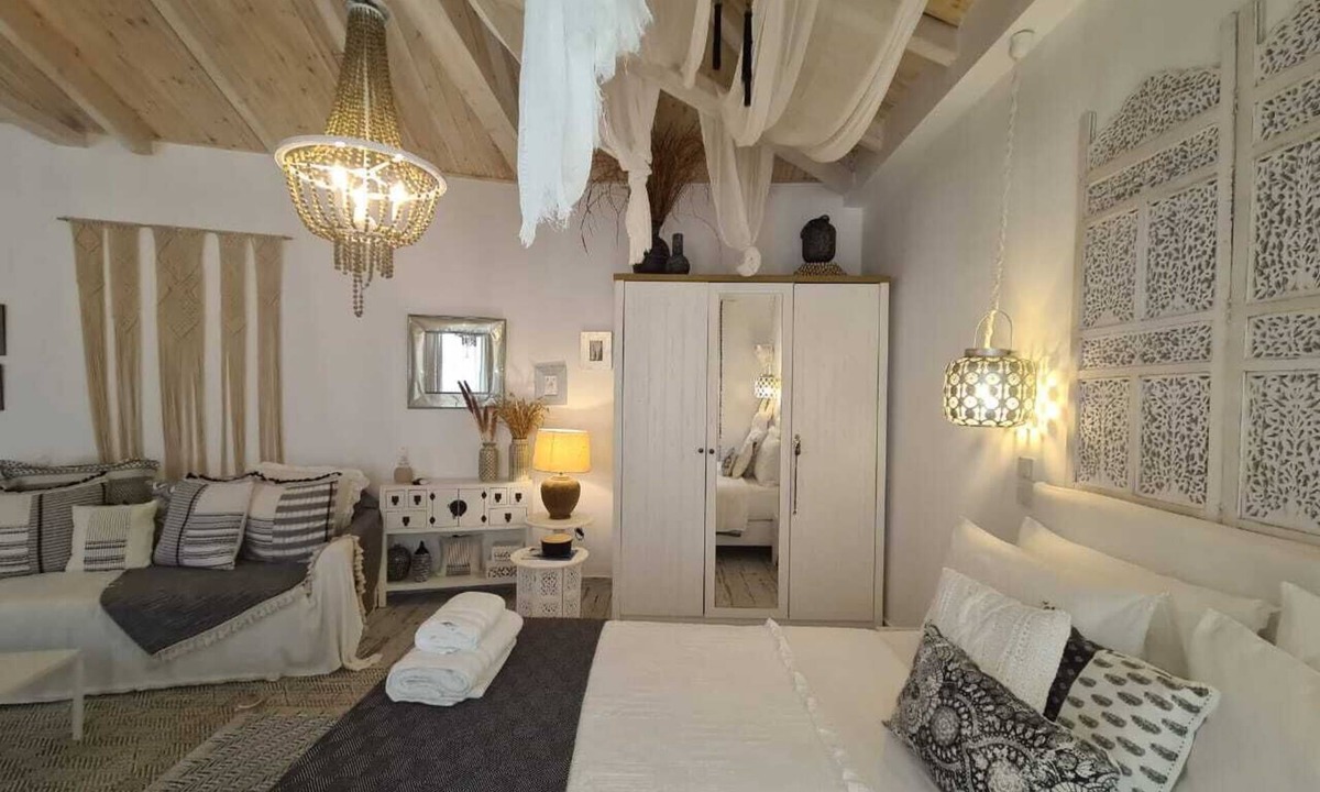 Asprogerakata Apartment | Linari Bohemian Living