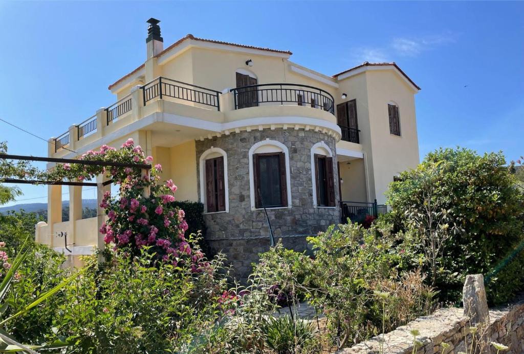 Armenistis House | Litani House