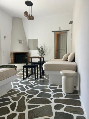 Tinos Town Apartment | Lithari Traditional Apartment