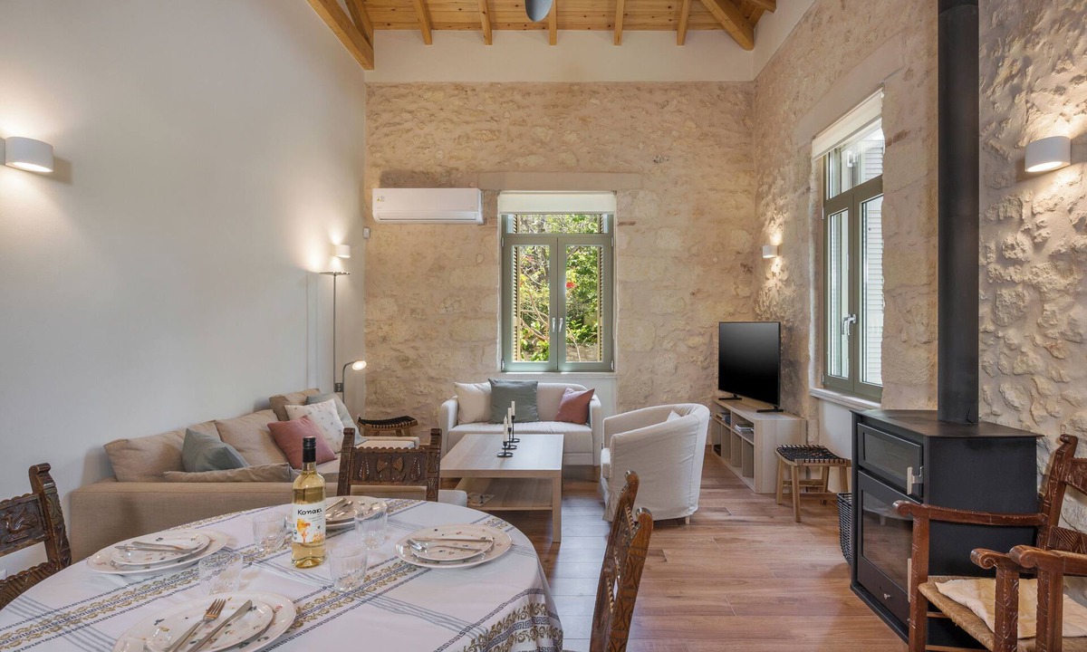 Halepa House | Lithos Residence