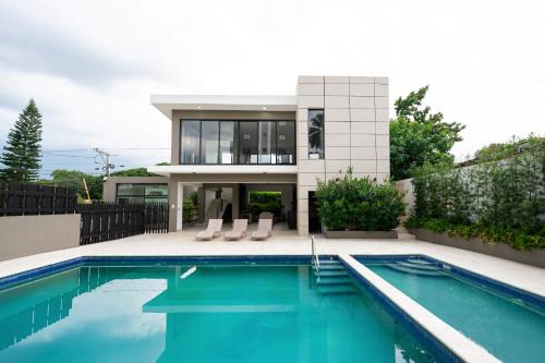 Santiago Province Apartment | Little Italy Vibes from Cibao and Best Location-Rated