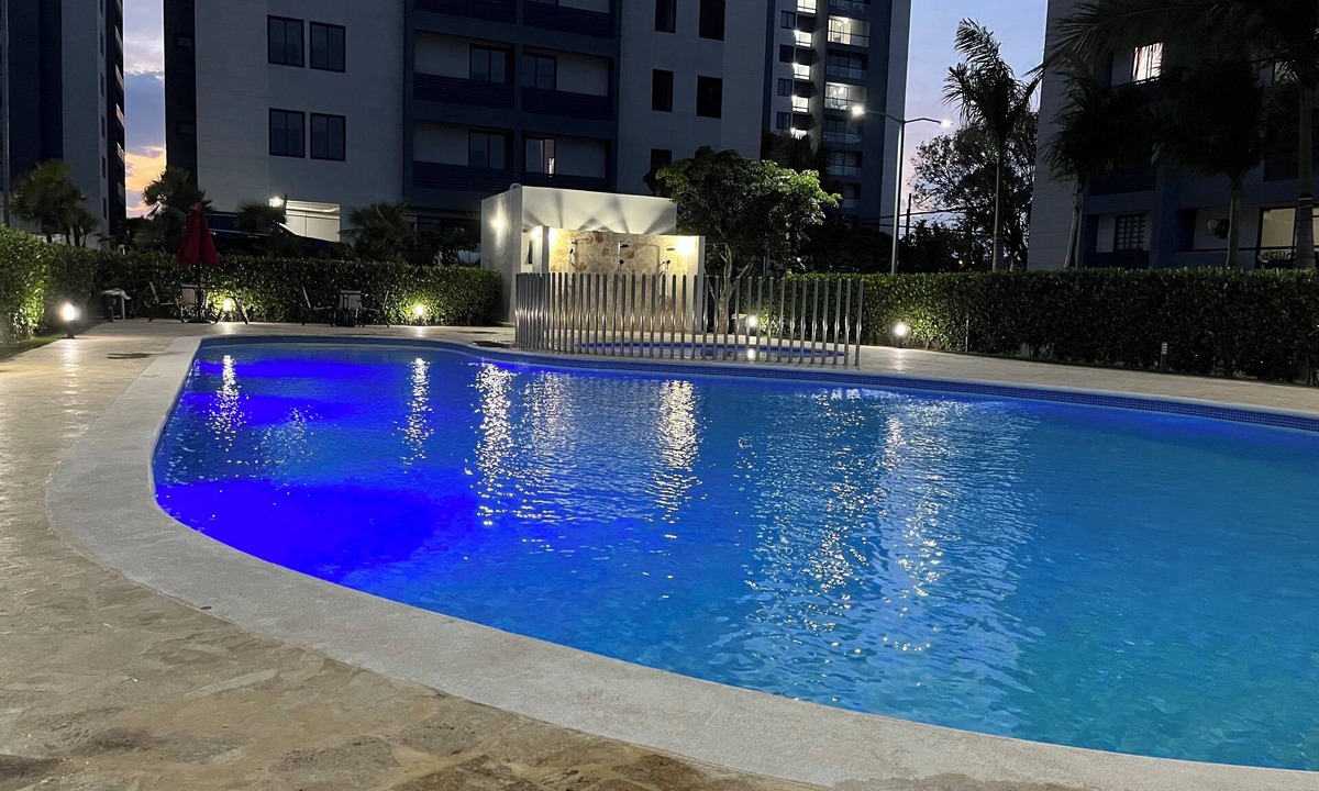 Punal Condo | LIVERA RD 1 BEDROOM APARTMENT. 10 MINUTES FROM AIRPORT AND HOMS