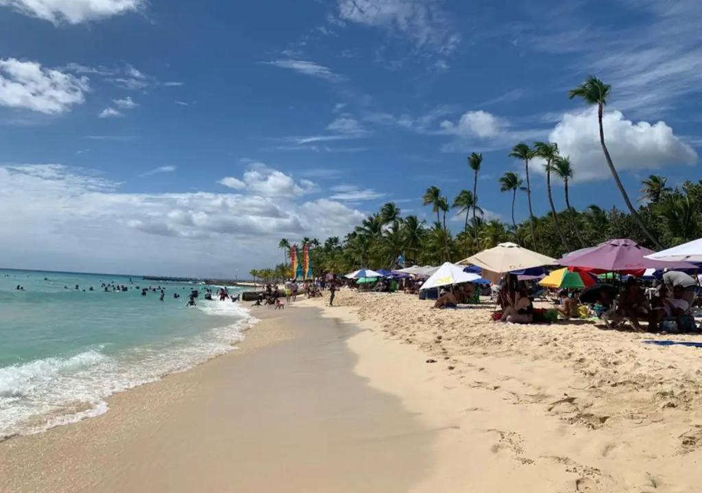 Dominicus Apartment | Lovely apt with pool + walking distance beach