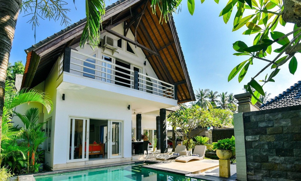 Kaliasem Villa | Lovina Poolvilla, Private Butler, Free Breakfast!