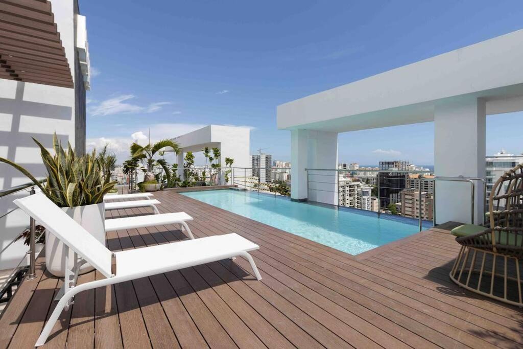 Downtown Santo Domingo Apartment | LUXURIOUS APARTMENT IN PIANTINI!