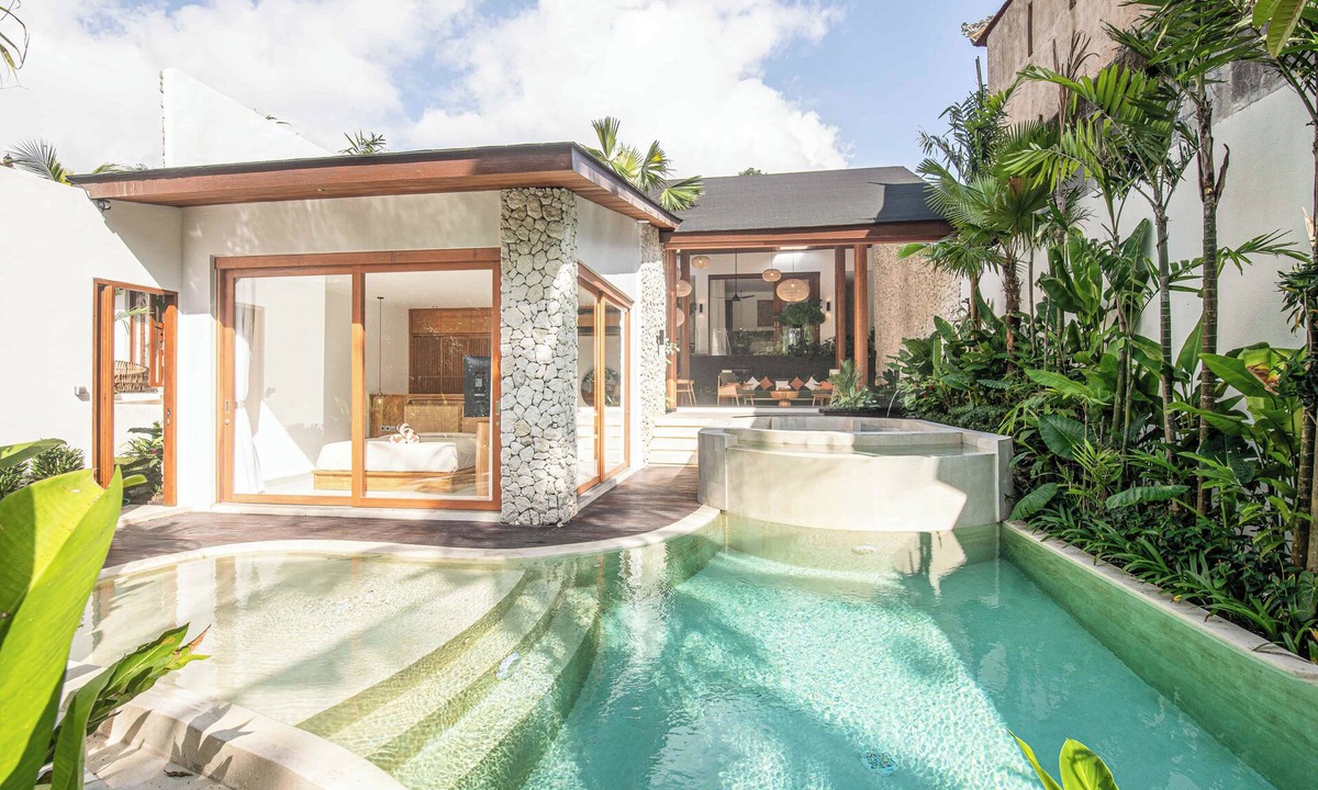 Petulu House | Luxury 2BR Retreat Jungle View, Near Ubud Center