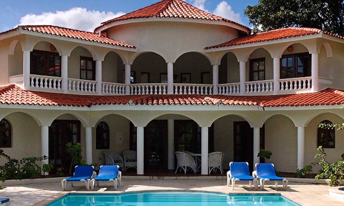 Residencial El Doral Villa | Luxury 6 Bedroom Villa in the Carribbean