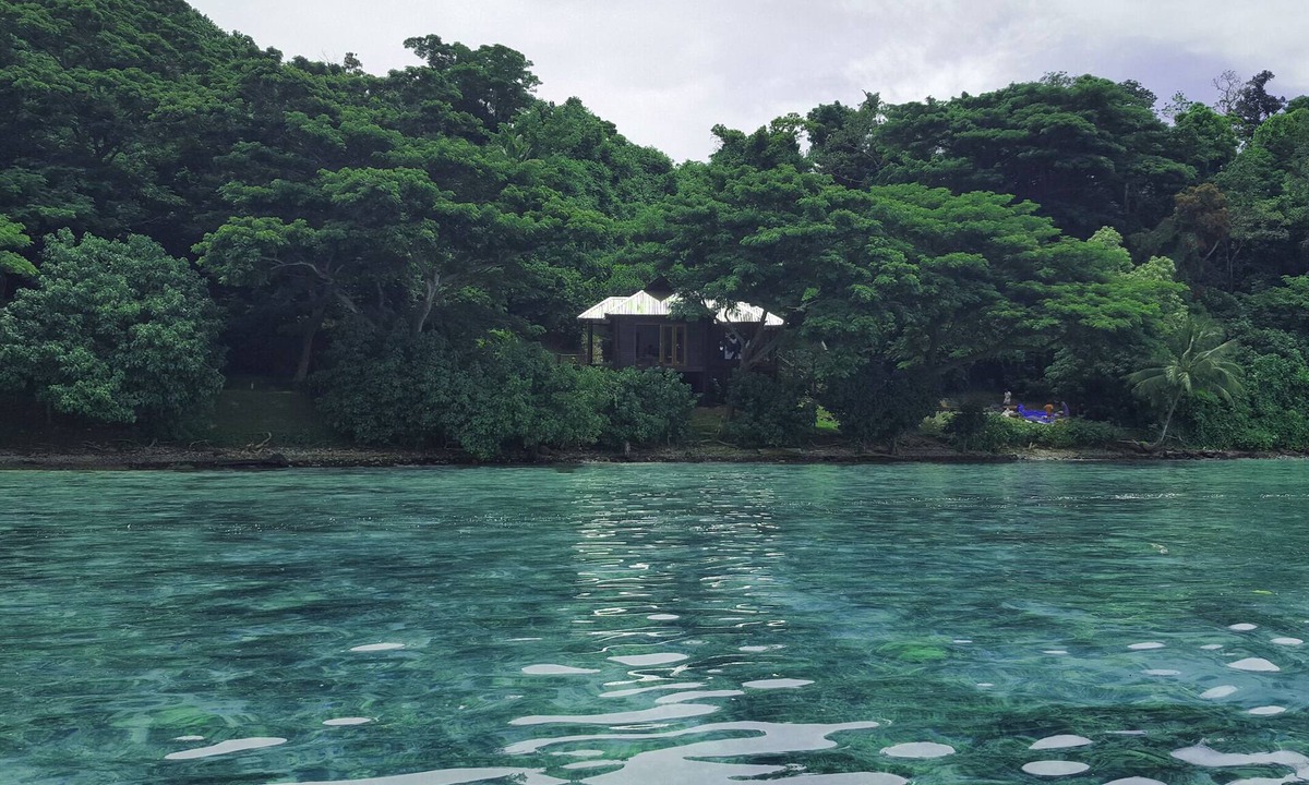 Vanaira Bay Resort | Luxury All Inclusive Beachfront Bure