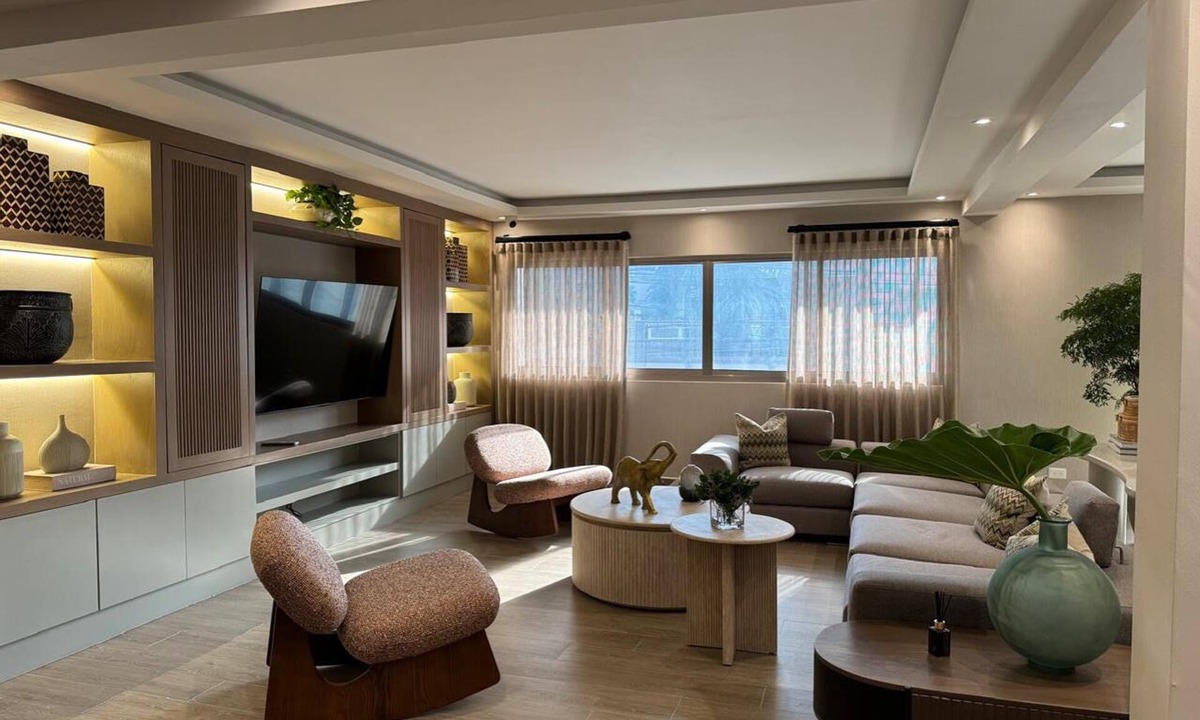 Renacimiento Apartment | Luxury apartment in Santo Domingo, for family or group travel.