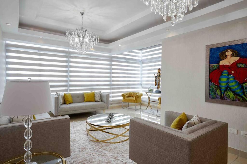 Renacimiento Apartment | Luxurydominican
