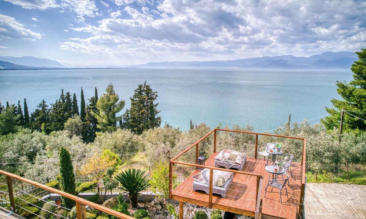 Kamena Vourla Apartment | Magical View Studios 2 Asproneri, Kamena Vourla