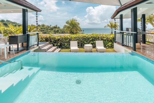 Puerto Bahia Villa | Magnificent villa with ocean view in Puerto Bahia