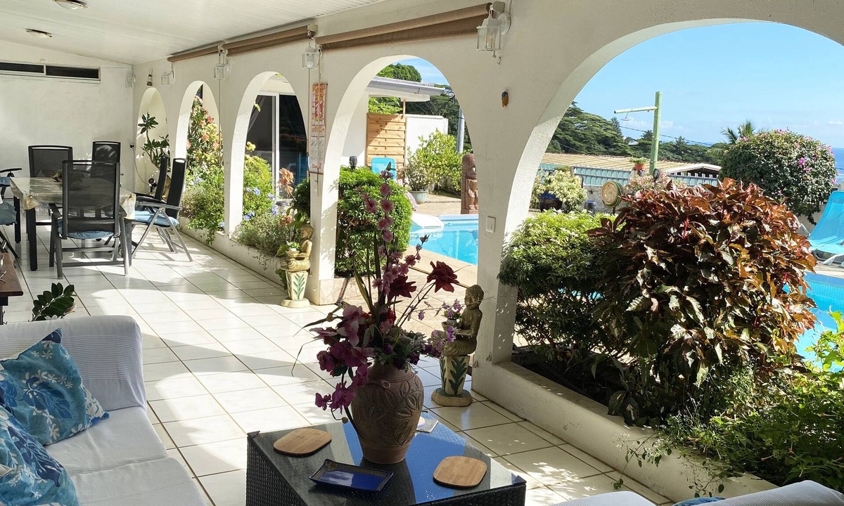 Mahina House | Mahina's Lodge