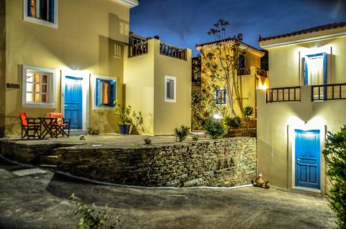 Andros Apartment | Mainades Maisonettes & Studios - Andros Serene Escape