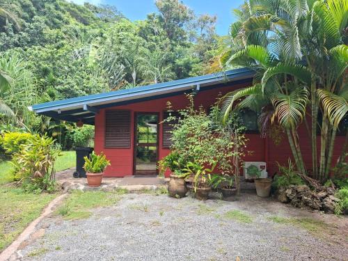 Uturoa House | Maison avec bungalow Ylang