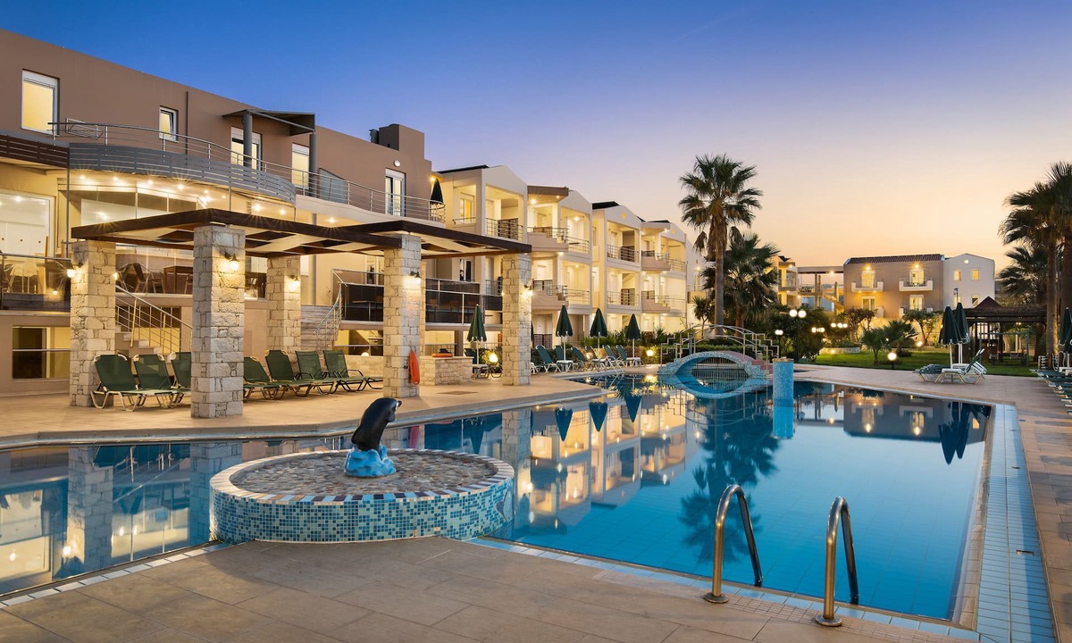 Maleme Apartment | Maleme Mare Beach Resort Hotel