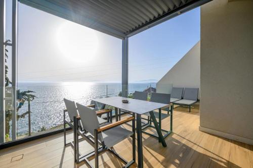 Lefktron Apartment | Mani Suites