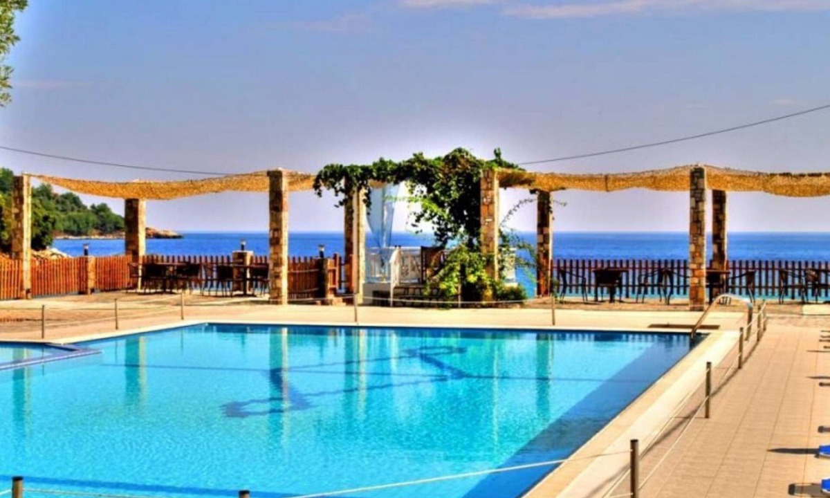Koinira Hotel | Maranton Beach Hotel