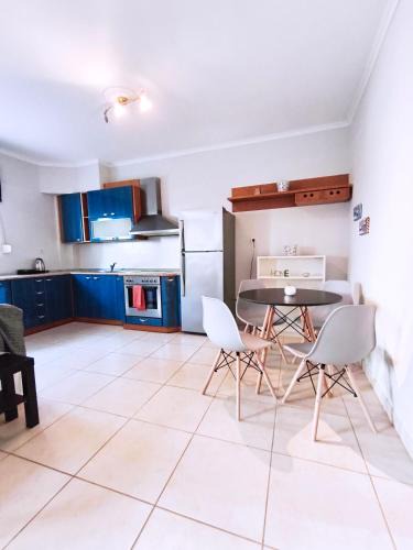 Nea Peramos Apartment | Mare apartment