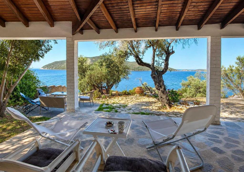 Pythagorion House | Mare E Cielo - Seafront Stay & Private Beach Samos