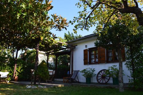 Mouresi House | Marelmy