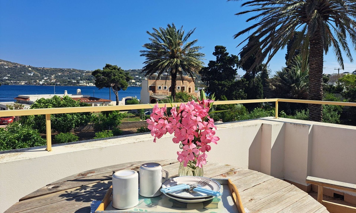 Alinda Apartment | Marianna's Apartment in Alinda Leros